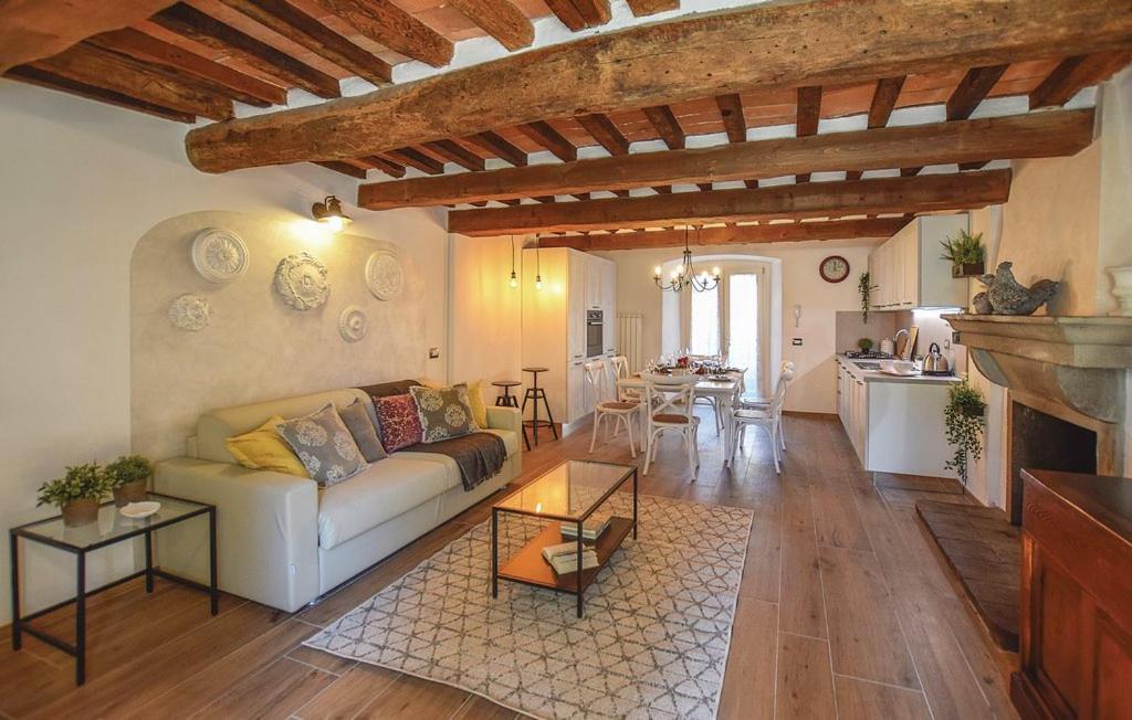 Il Nido Nel Borgo Casa Vacanze Camaiore Exterior foto